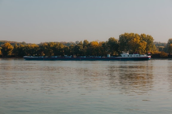 rivière, barge, Danube, calme, niveau d'eau, eau, embarcation, véhicule, navire, paysage