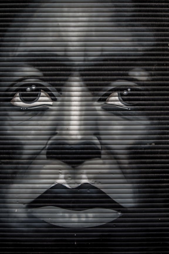 Monochrom, Graffiti, Porträt, Mann, Gesicht, aus nächster Nähe, Eisen, Textur, Muster, abstrakt