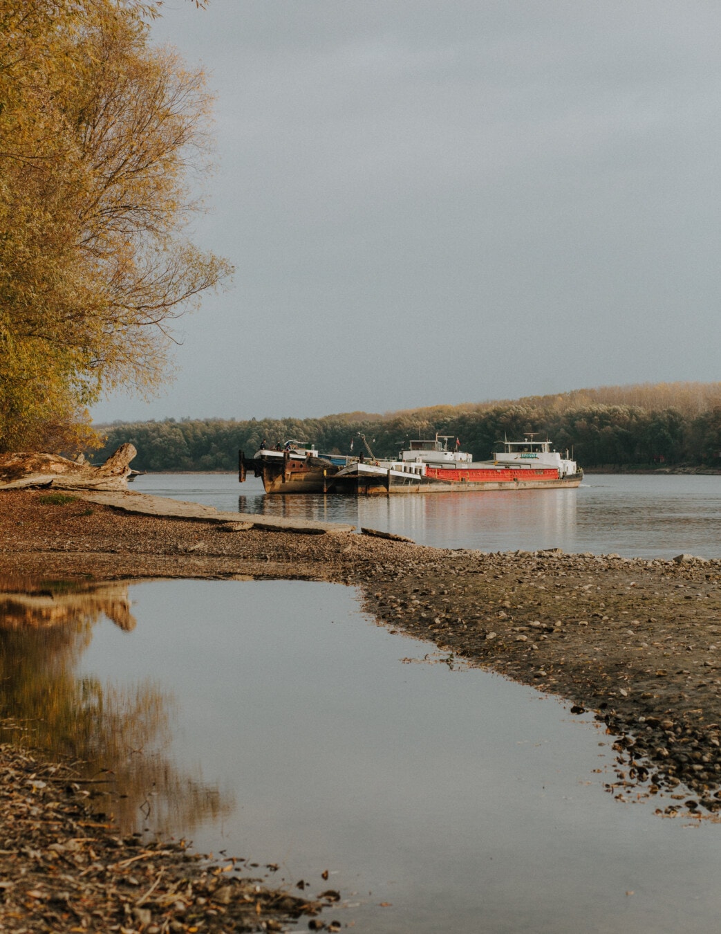 vehicles, barge, riverbank, ship, shore, water, lake, lakeside, river, channel
