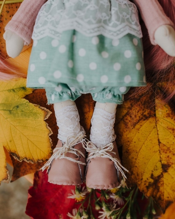 doll, plush, dress, yellow leaves, fashion, color, beautiful, foot, leaf, model