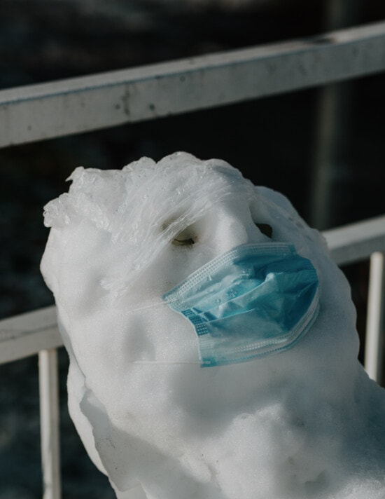 hodet, snømann, COVID-19, ansiktsmaske, morsom, fornøyelsespark, plastpose, stående, maske, plast
