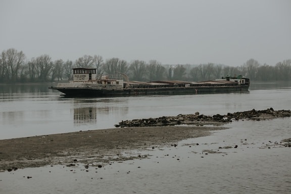 barge, ship, shipment, low tide, flood, water, structure, river, vehicle, watercraft
