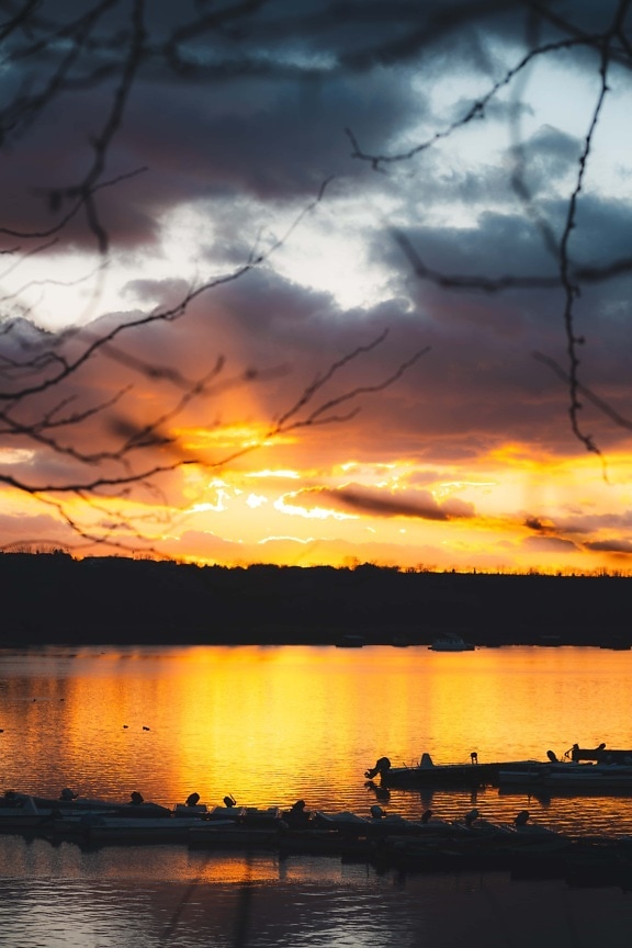 dramático, puesta de sol, amarillo anaranjado, junto al lago, Puerto, crepúsculo, nubes, agua, amanecer, estrella