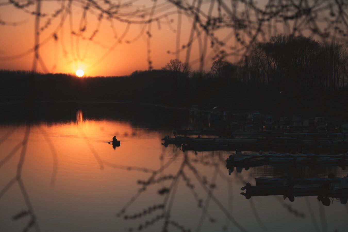 sunrise, fisherman, harbor, fishing boat, silhouette, sunlight, sun, sunspot, star, sunset