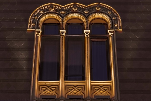 okno, tri, oblúky, barokový, osvetlenie, tma, svetlo hnedá, fasáda, budova, architektúra