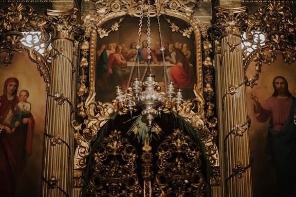 metallo, Lampadario a bracci, decorazione di interni, Russo, chiesa, bagliore dorato, architettura, religione, altare, cattedrale