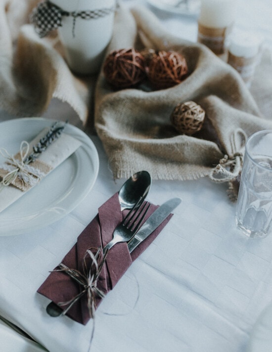 dinner table, still life, fancy, decoration, napkin, cutlery, tablecloth, jute, tableware, flatware