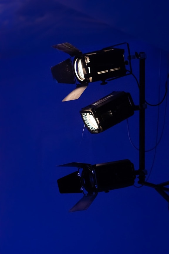 spotlight, reflector, darkness, electricity, lamp, equipment, light, illuminated, outdoors, studio
