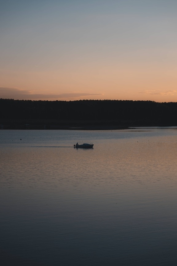 distance, bateau de pêche, silhouette, crépuscule, au bord du lac, eau, coucher de soleil, lac, aube, bateau