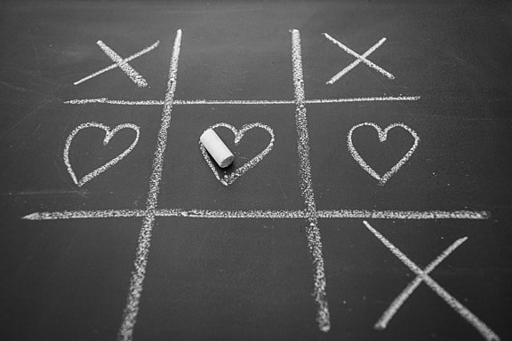 Tic-Tac-Toe game, noughts and crosses, love game, win, victory, chalk, blackboard, writing, achievement, symbol