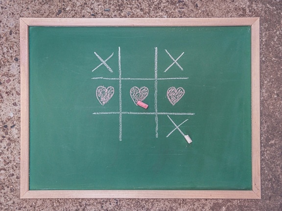 love problem, Tic-Tac-Toe game, noughts and crosses, love wins, hearts, blackboard, drawing chalk