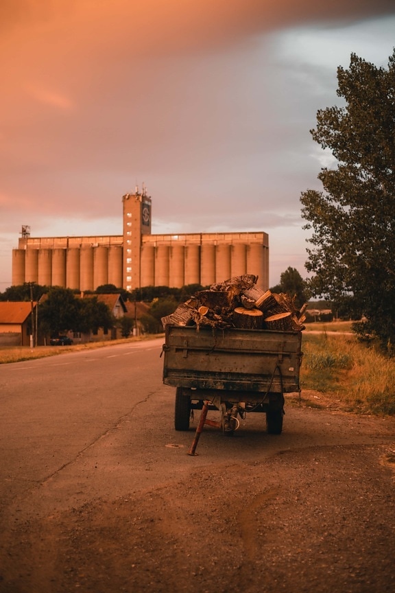 trailer, firewood, street, dawn, vehicle, road, outdoors, abandoned, outdoor, upright