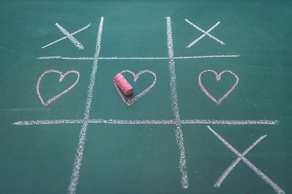 love win, Tic-Tac-Toe game, noughts and crosses, Valentine’s day, hearts, strategy, game, game plan