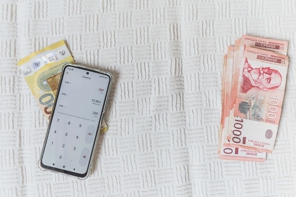 srbský dinár, inflace, konverze, peníze, eura, papír, obchodní, telefon, zařízení, hotovost