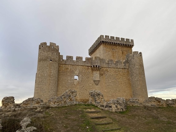 Castillo de Villalonso, Zamora, España, medieval, fortaleza, castillo, fortificación, murallas, torre, muralla