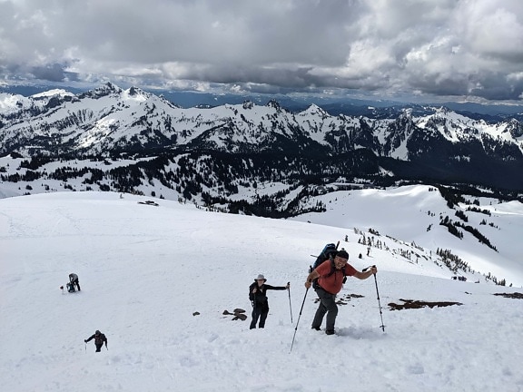 Ski, musim dingin, olahraga, Alpine, pendaki gunung, orang-orang, liburan, rekreasi, petualangan, lereng