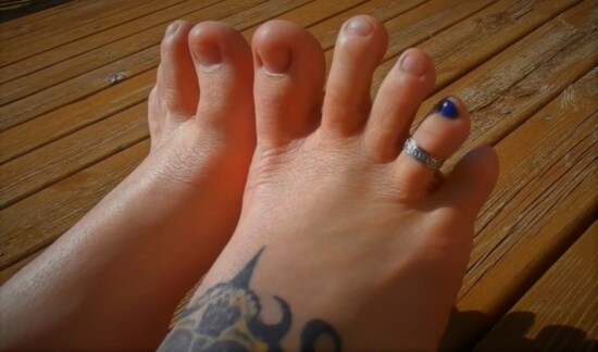 bőrápoló, láb, körömlakk, tetoválás, gyűrű, láb, bőr, mezítláb, közelkép, toe
