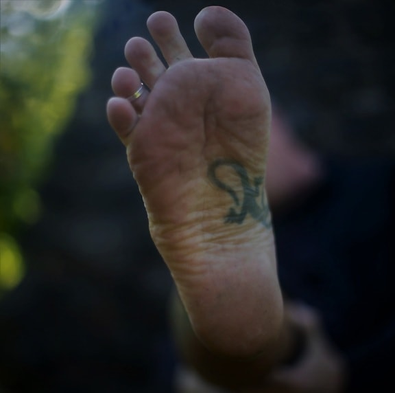 barefoot, feet, skin, outdoors, close-up, outside, footprint, foot, man, one