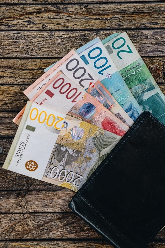 peňaženka, papierové peniaze, srbský dinár, pôžička, investície, Inflácia, hotovosť, príjem, peniaze, podnikanie