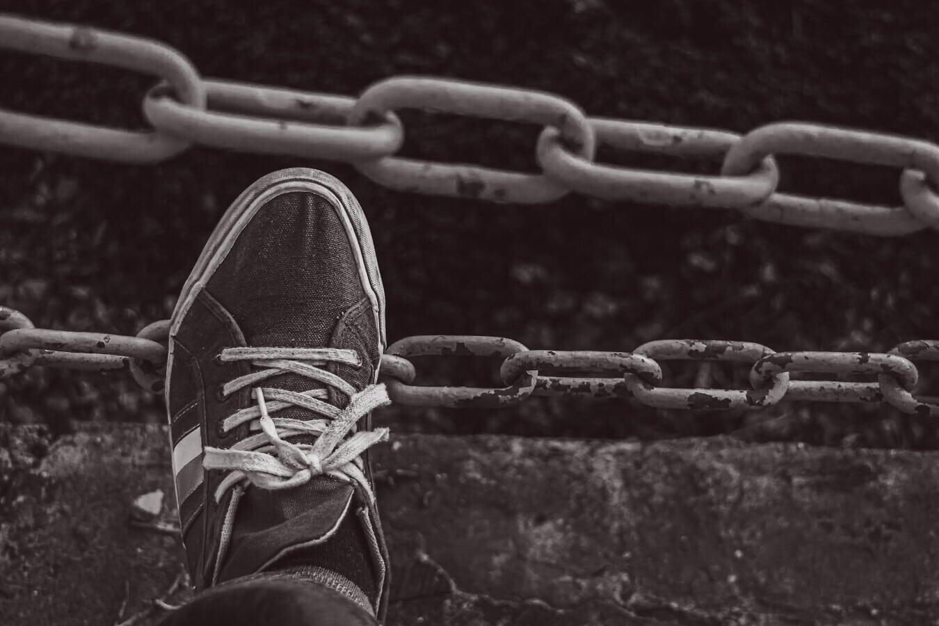 leg, old fashioned, sneakers, black and white, monochrome, chain, cast iron, metal