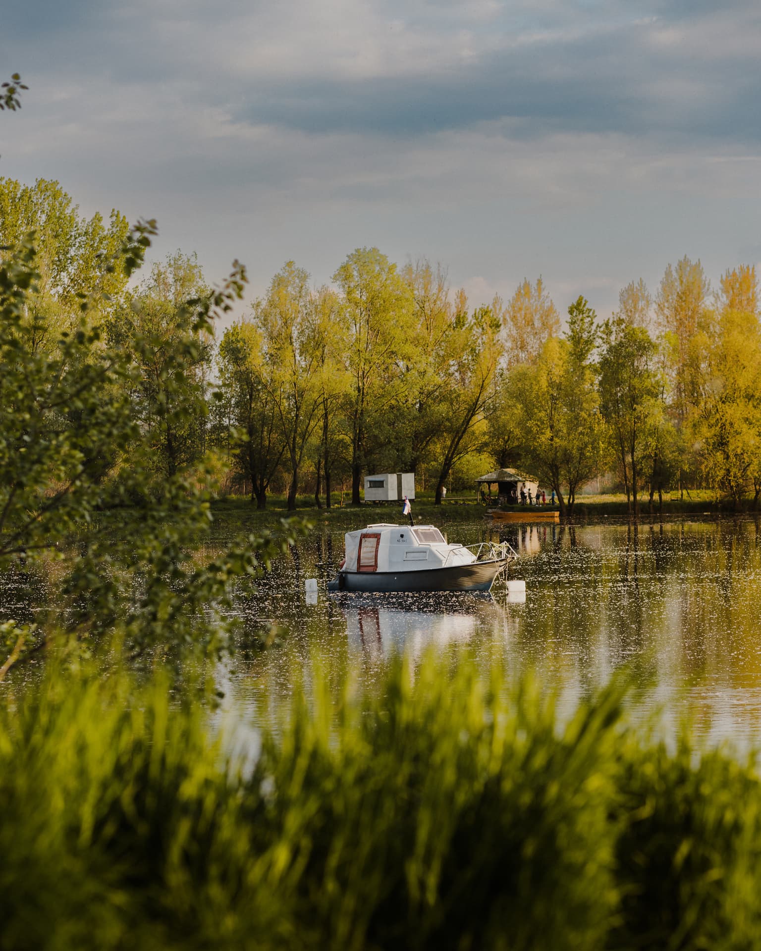 Free picture: Small fishing yacht on lakeside in spring time