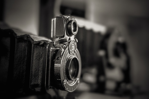 Старомодный аналоговый фотоаппарат Kodak