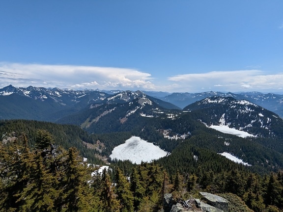 Vrchol hory Defiance v národním parku Washington