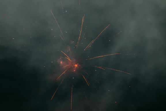 întuneric, focuri de artificii, portocaliu galben, fum, noapte, sărbătoare, foc de artificii