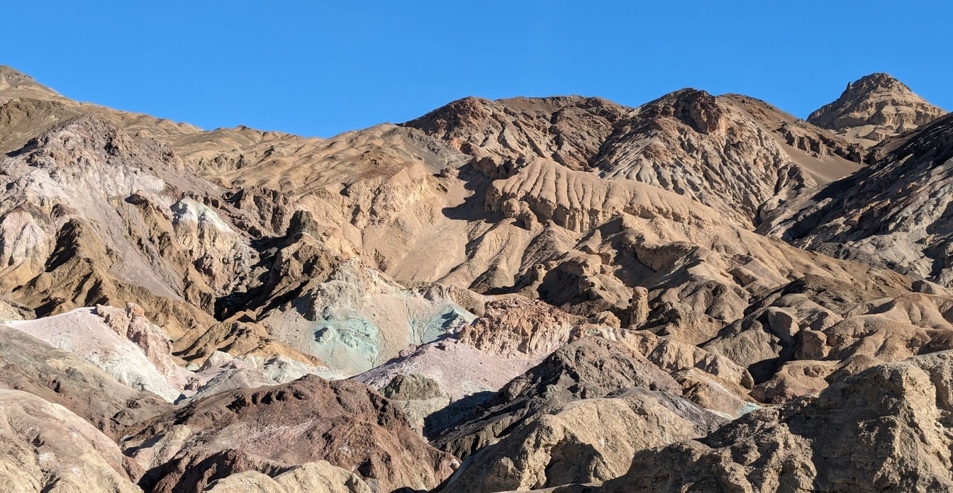 De geologische formatie van de heuvel van het woestijnzandsteen