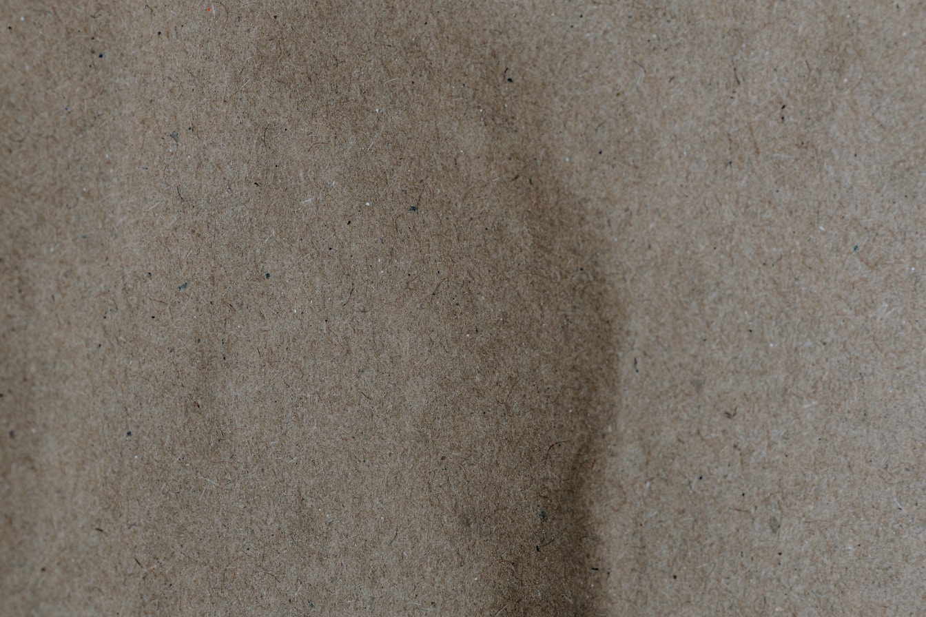 Overflaten på et grovt brunt papir