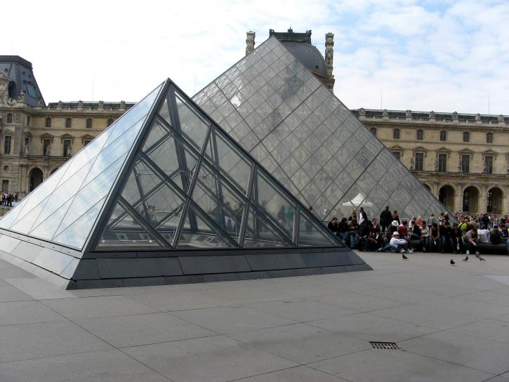 Лувр, пирамиды, Париж, архитектура