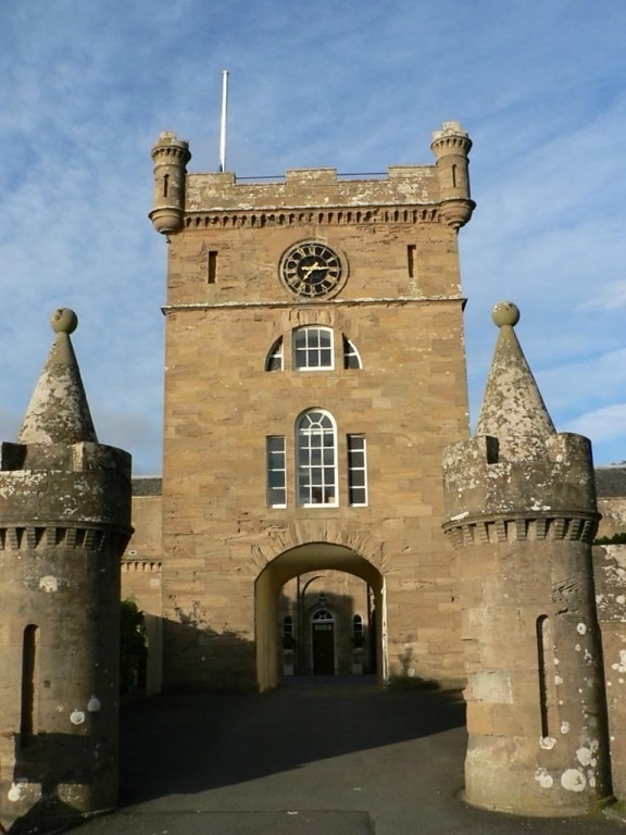 castle, entrance