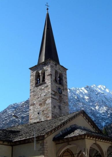 Igreja, torre, aldeia, montanha