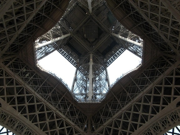 Menara Eiffel,