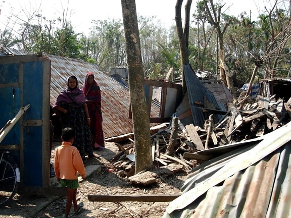 Bangladesh, math, victims, cyclone, sidr
