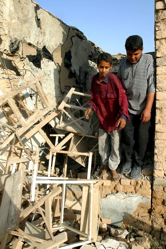children, leave, rubble, teacher, training, institute, Samawah, Iraq