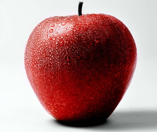 red apple, water, droplets