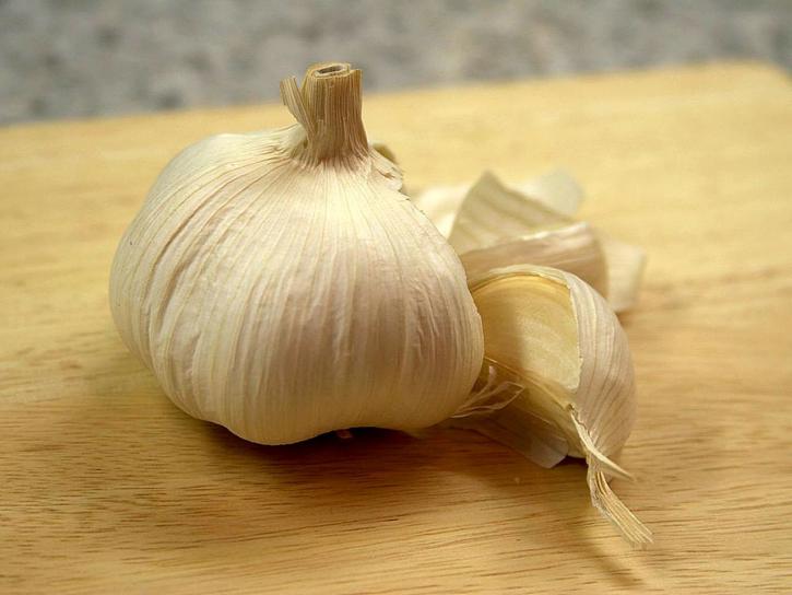 garlic, cloves, garlic