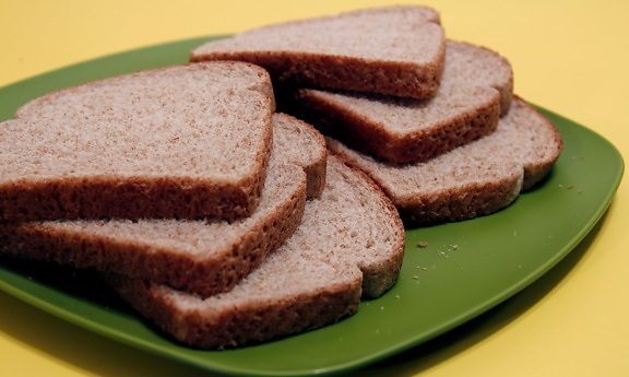 six, slices, wheat, bread, set, green, plate