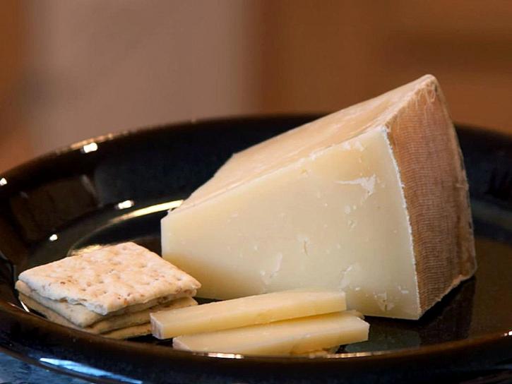 serena, cheese