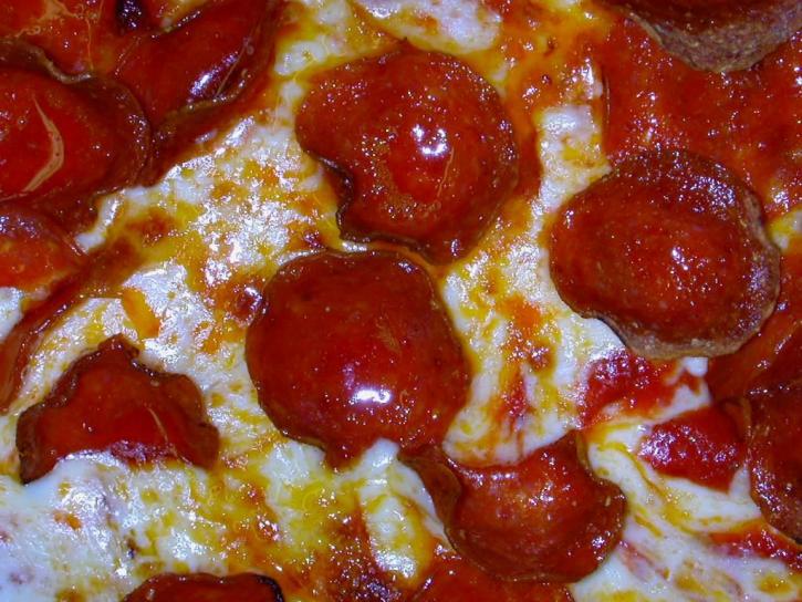 closeup, pepperoni, pizzas