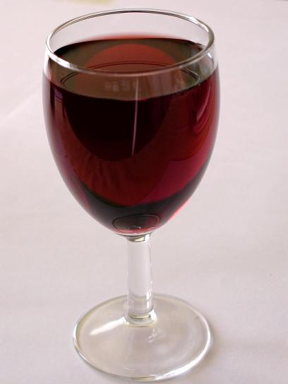 червено вино, стъкло