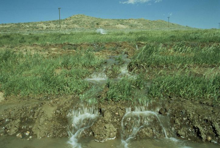 água, perda, erosão, irrigação, escoamento superficial, não regulamentada, rega