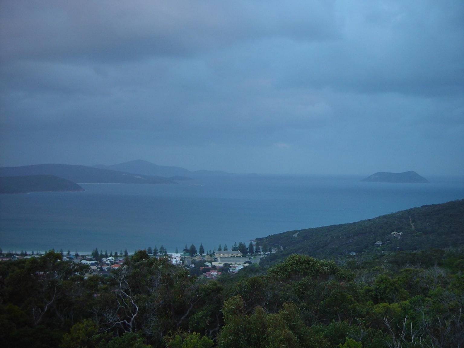 Остров вопрос. King George Sound (Western Australia).