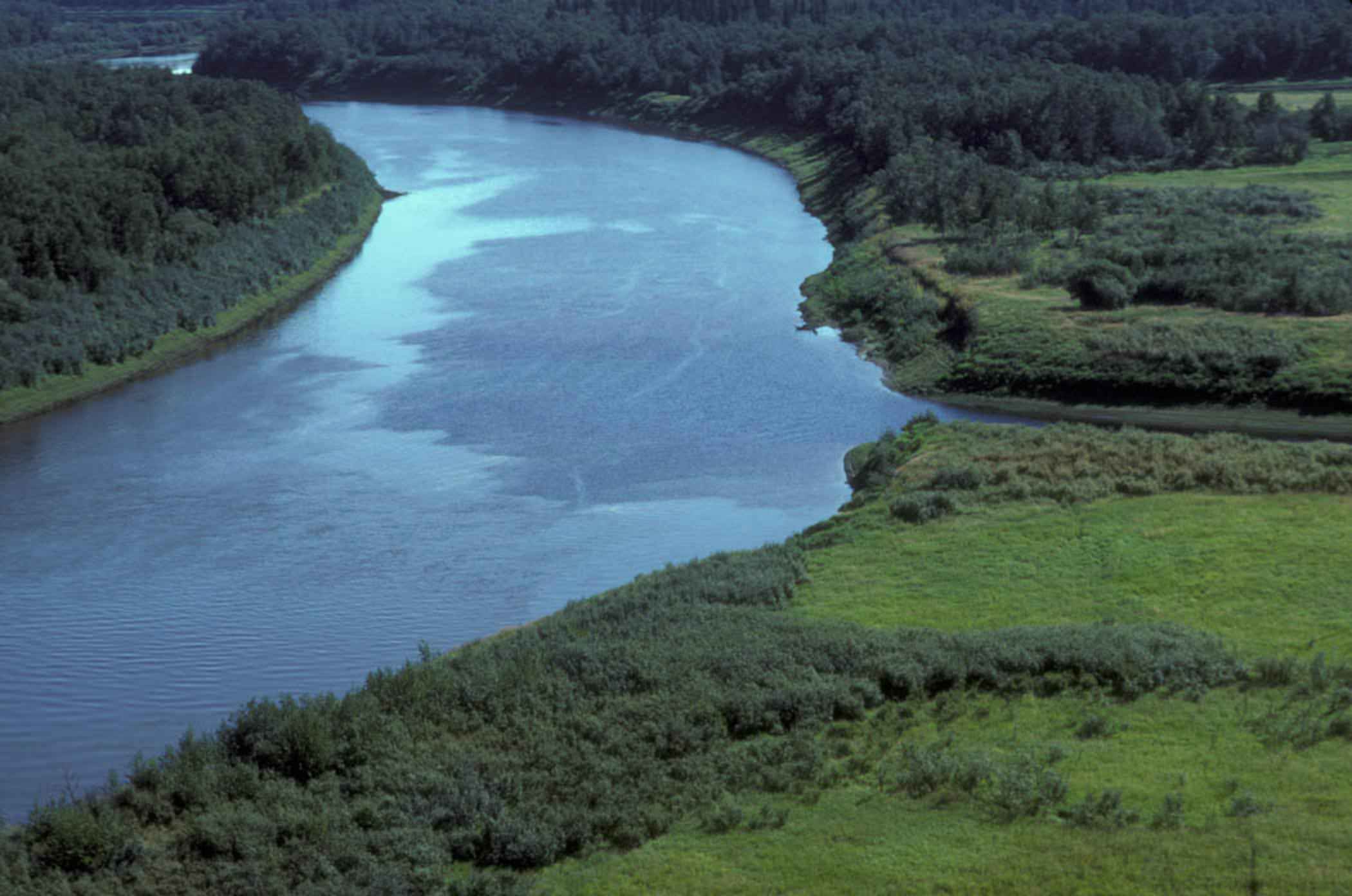 Река юкон впадает в океан. Река Кускоквим Аляска. Река Кускоквим. Залив Кускоквим. Река ИННОКО.