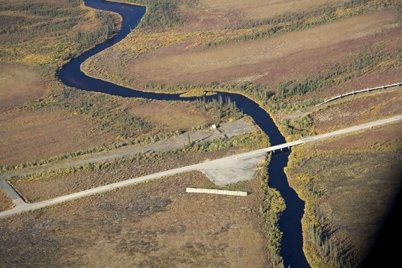 Kanuti, ποτάμι, Dalton, αυτοκινητόδρομος, ποτάμι,