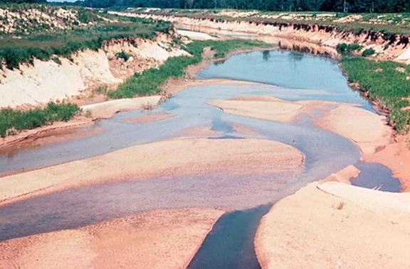 sedimenty, řeka