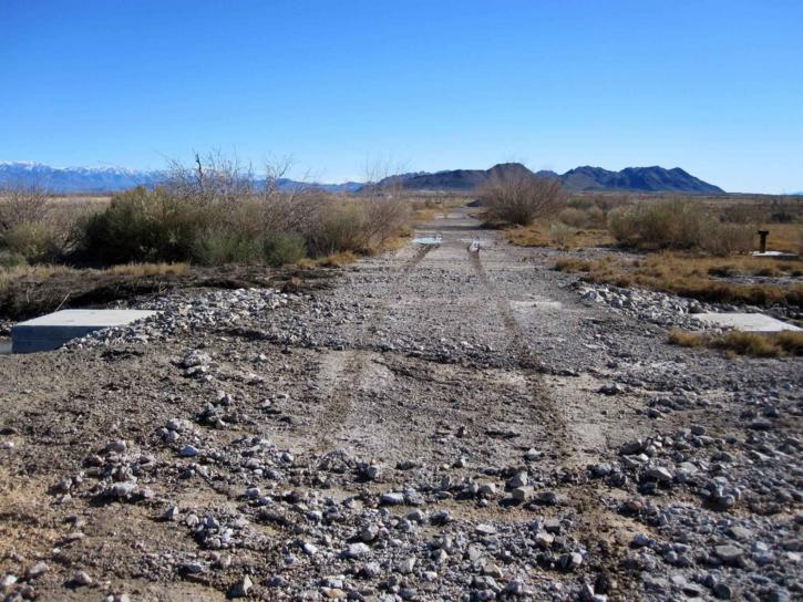 Road, beschadigd, puin, overstromingen