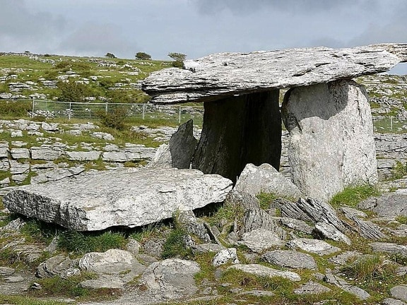 paulnabrone, tombes, dolmens, Burren, roches, dalles
