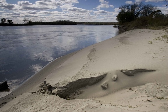 large, gray, sand, dune, shoreline, river